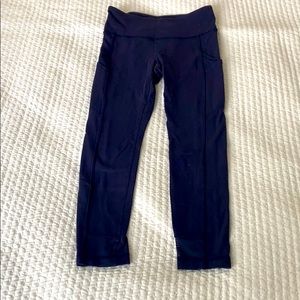 Navy ivivva leggings
